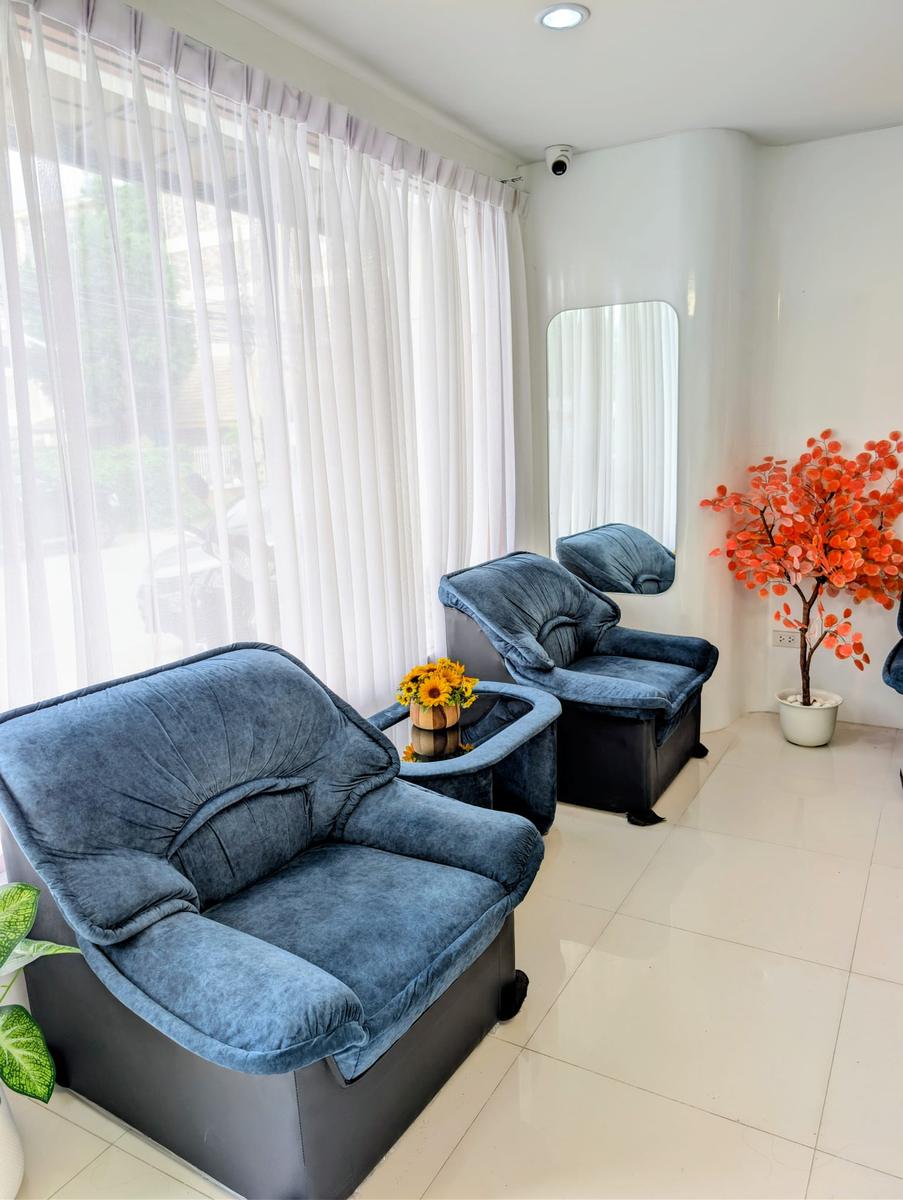 MA Stay interior